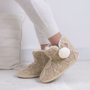 totes Ladies Cable Boot Slippers With Pom Pom & Faux Fur Lining
