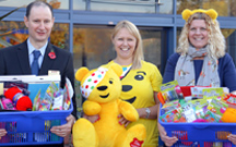 Roys donating to Children in Need